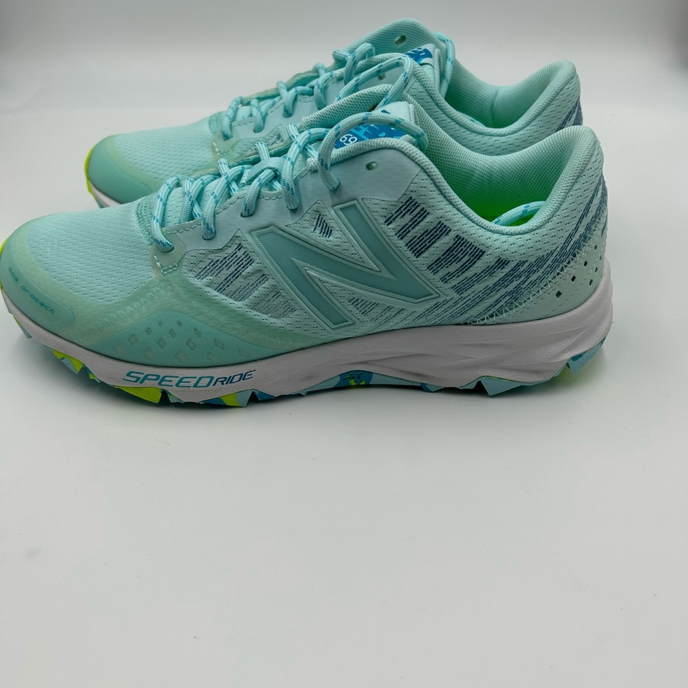 New balance 690v2 women’s shoes